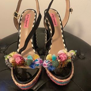 Brand new never worn Betsy Johnson heeled sandals